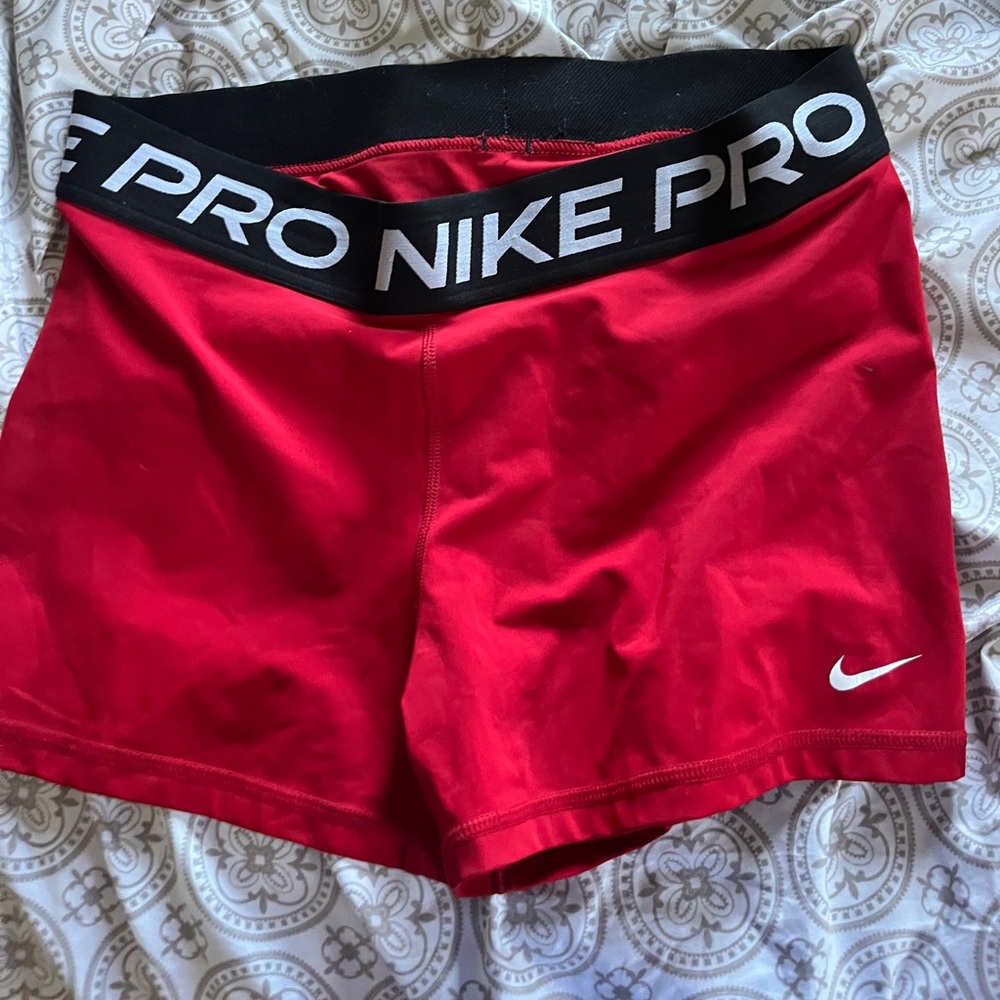 Nike pro women’s spandex